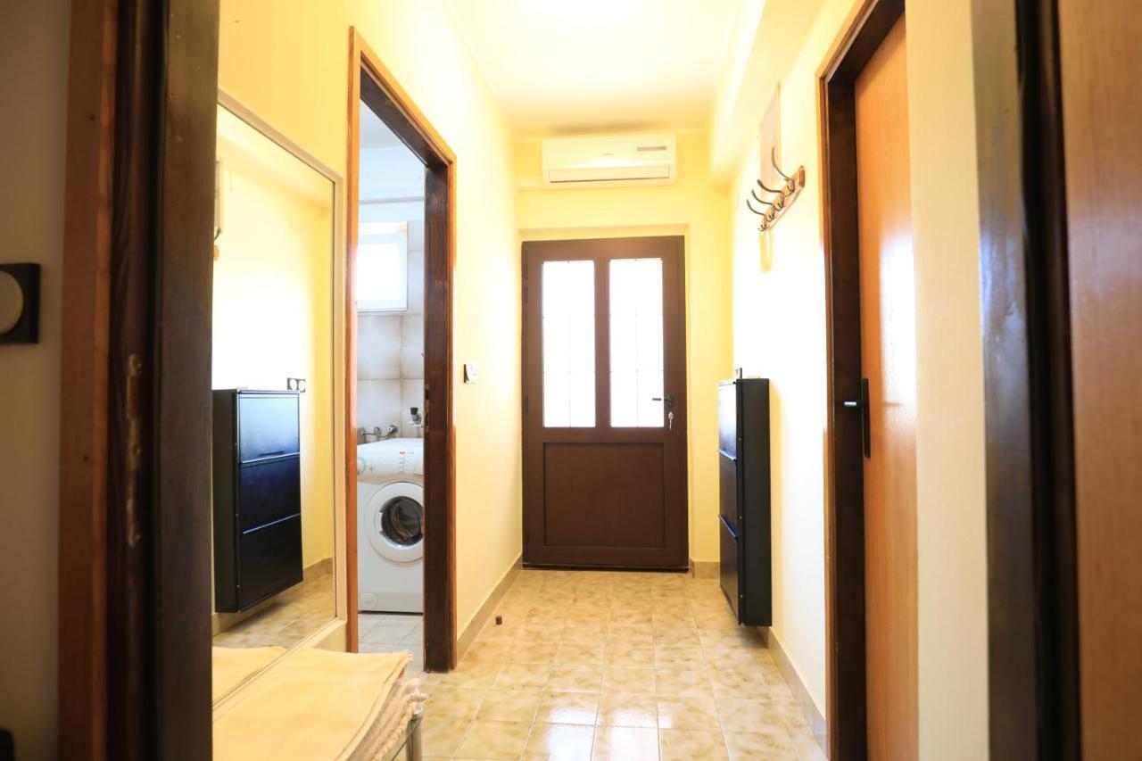 פונאנט Apartmani Lovorka מראה חיצוני תמונה