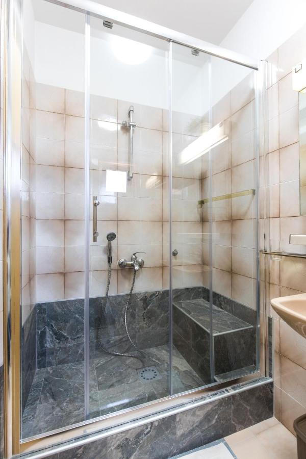 פונאנט Apartmani Lovorka מראה חיצוני תמונה