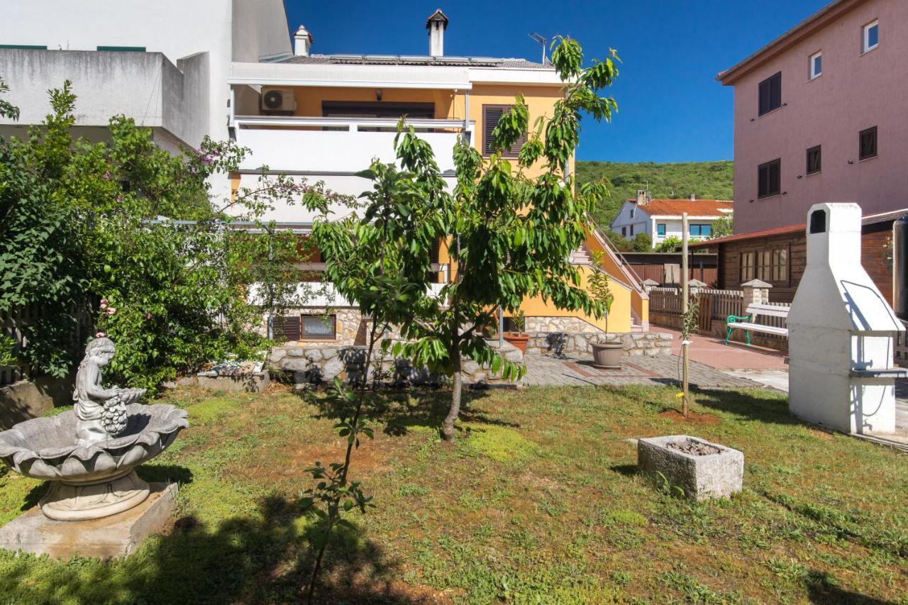 פונאנט Apartmani Lovorka מראה חיצוני תמונה