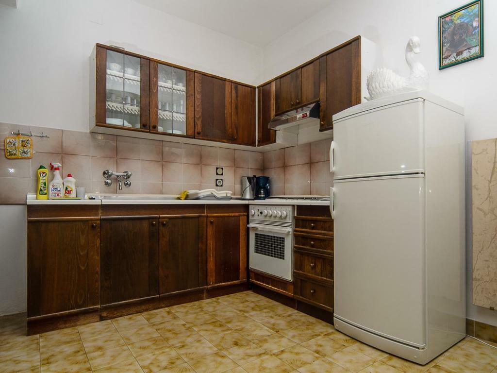 פונאנט Apartmani Lovorka מראה חיצוני תמונה