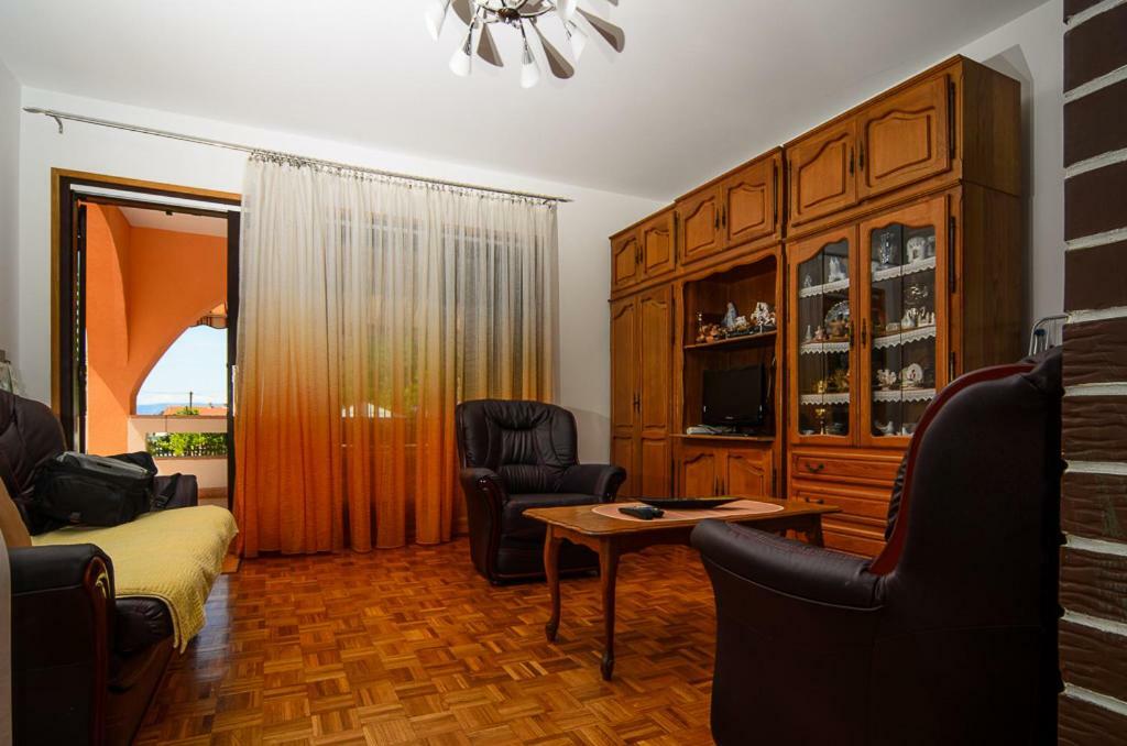פונאנט Apartmani Lovorka מראה חיצוני תמונה