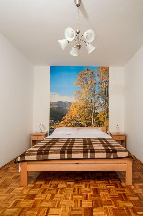 פונאנט Apartmani Lovorka מראה חיצוני תמונה