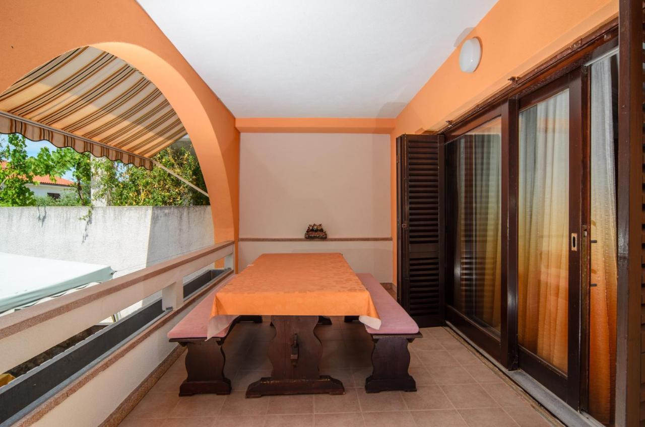פונאנט Apartmani Lovorka מראה חיצוני תמונה
